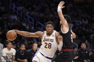 年轻群体与 年轻群体与