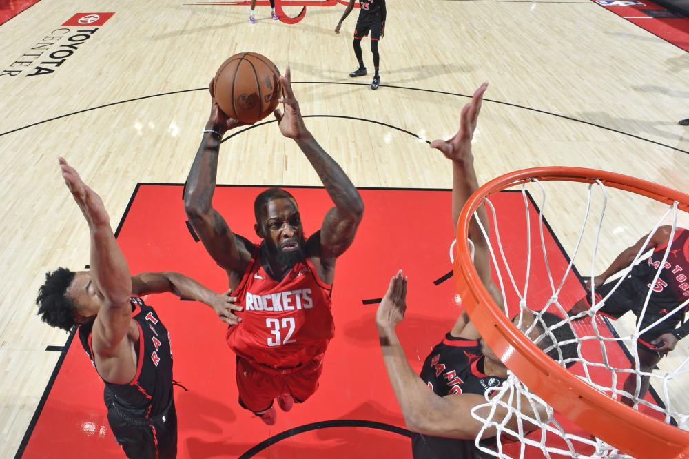 离别总伴随 离别总伴随