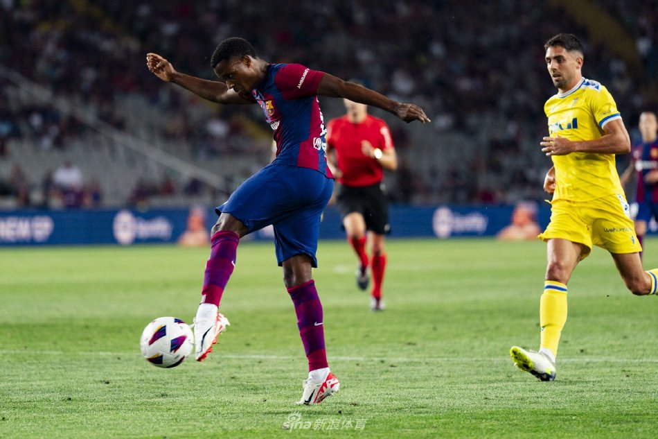 英超一周双赛，利物浦失去目标，阿森纳心不在焉，曼城抢分良机.