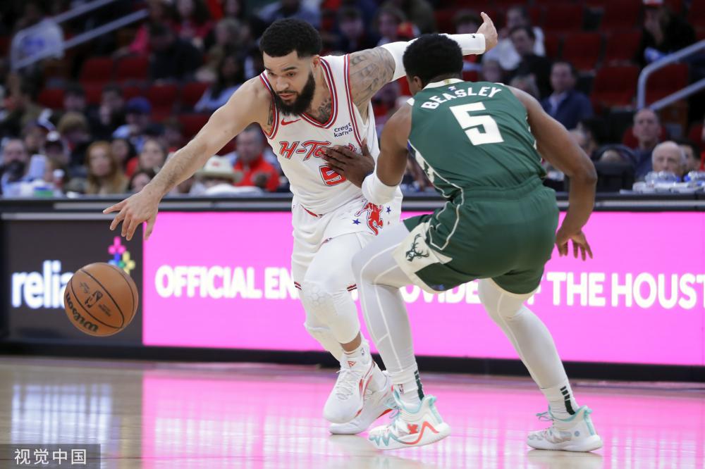 罗马诺：贝蒂斯签下皇马18岁后卫奥雷罗，皇马拥有回购条款